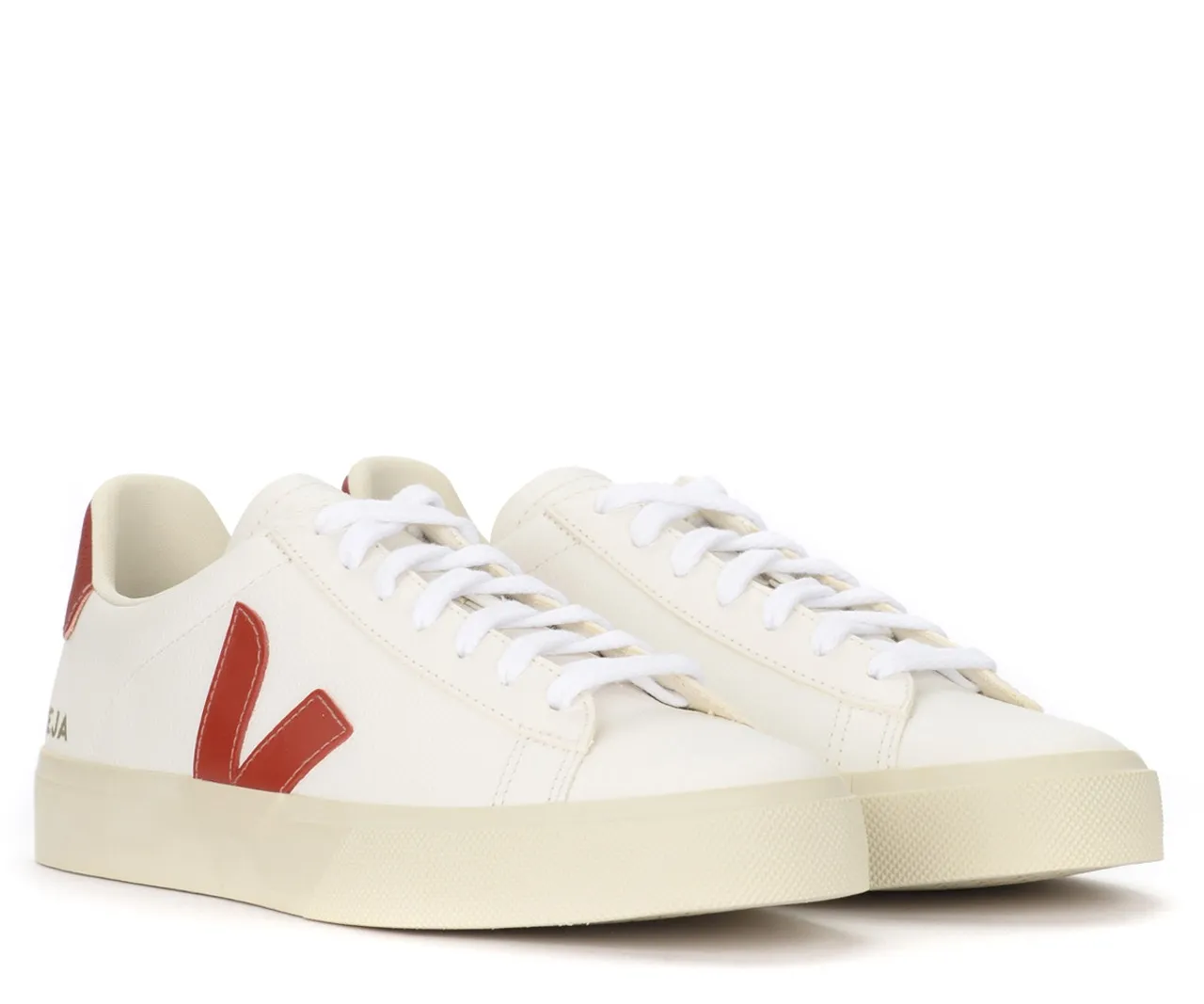 Baskets Veja Campo Chromefree en cuir blanc avec des détails de couleur rouille