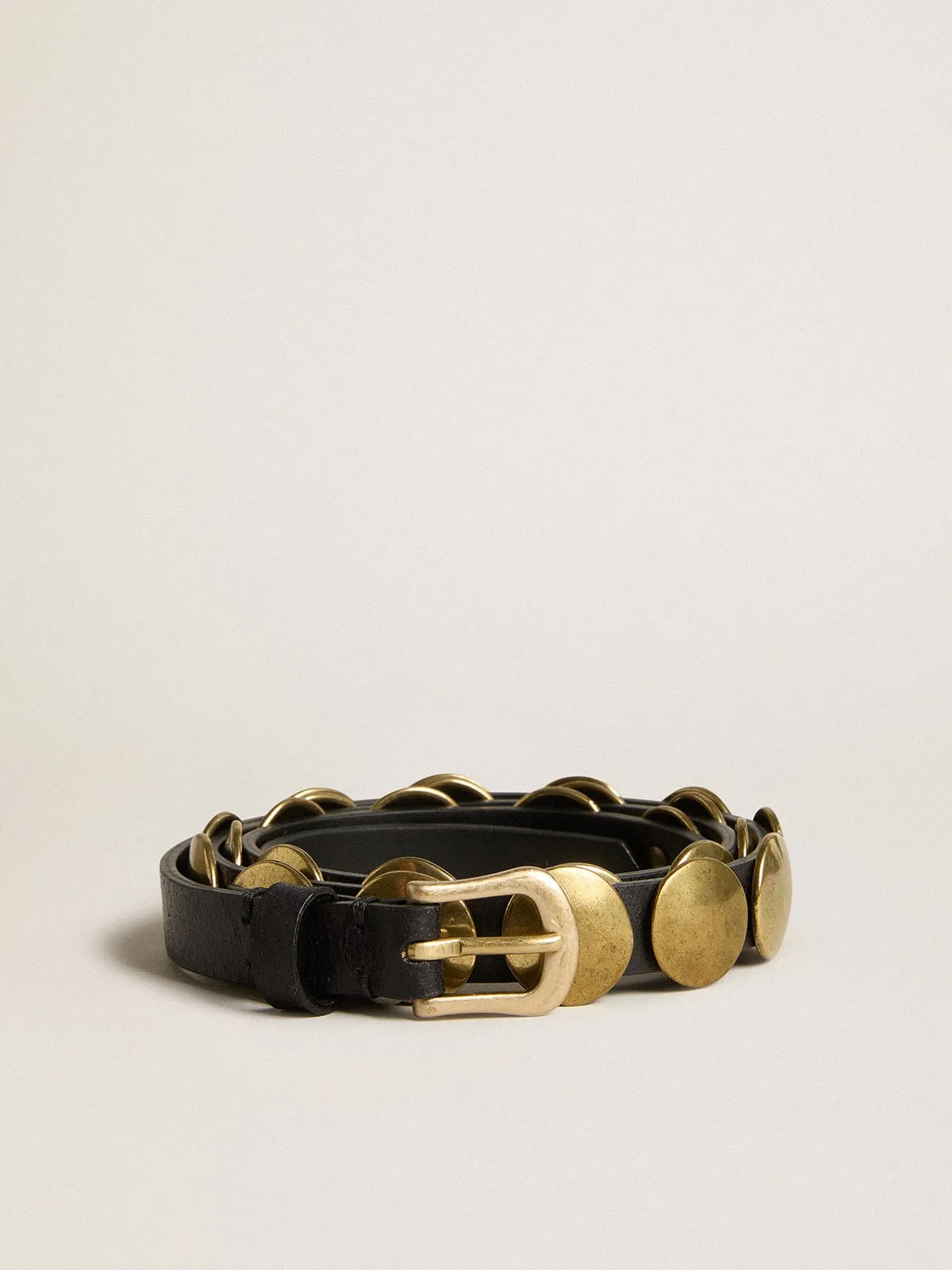 Ceinture Trinidad noire en cuir lavé avec cabochons dorés | Golden Goose