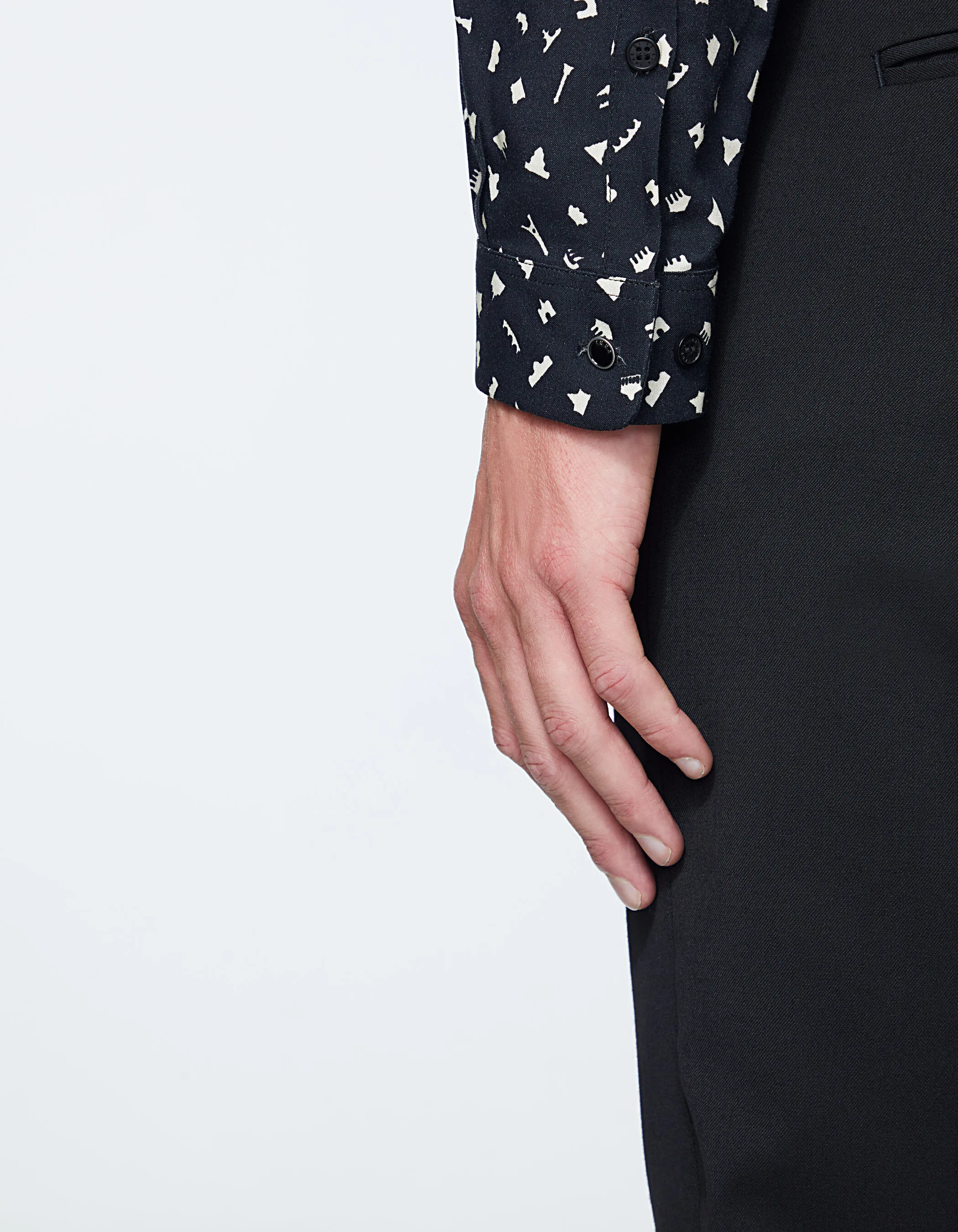 Chemise SLIM noire imprimé motifs Paris Homme