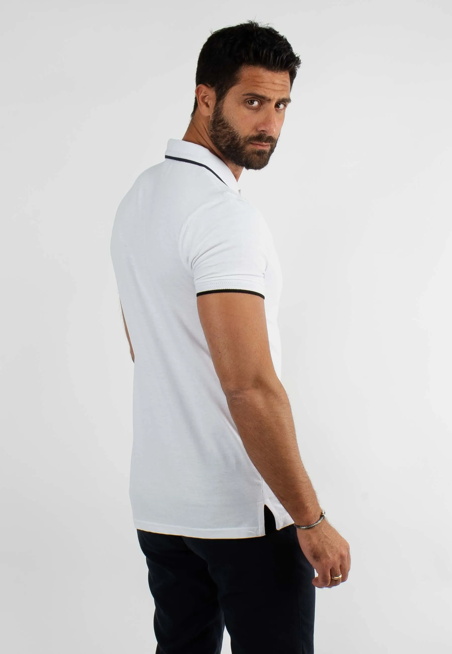 Polo avec col boutonné blanc