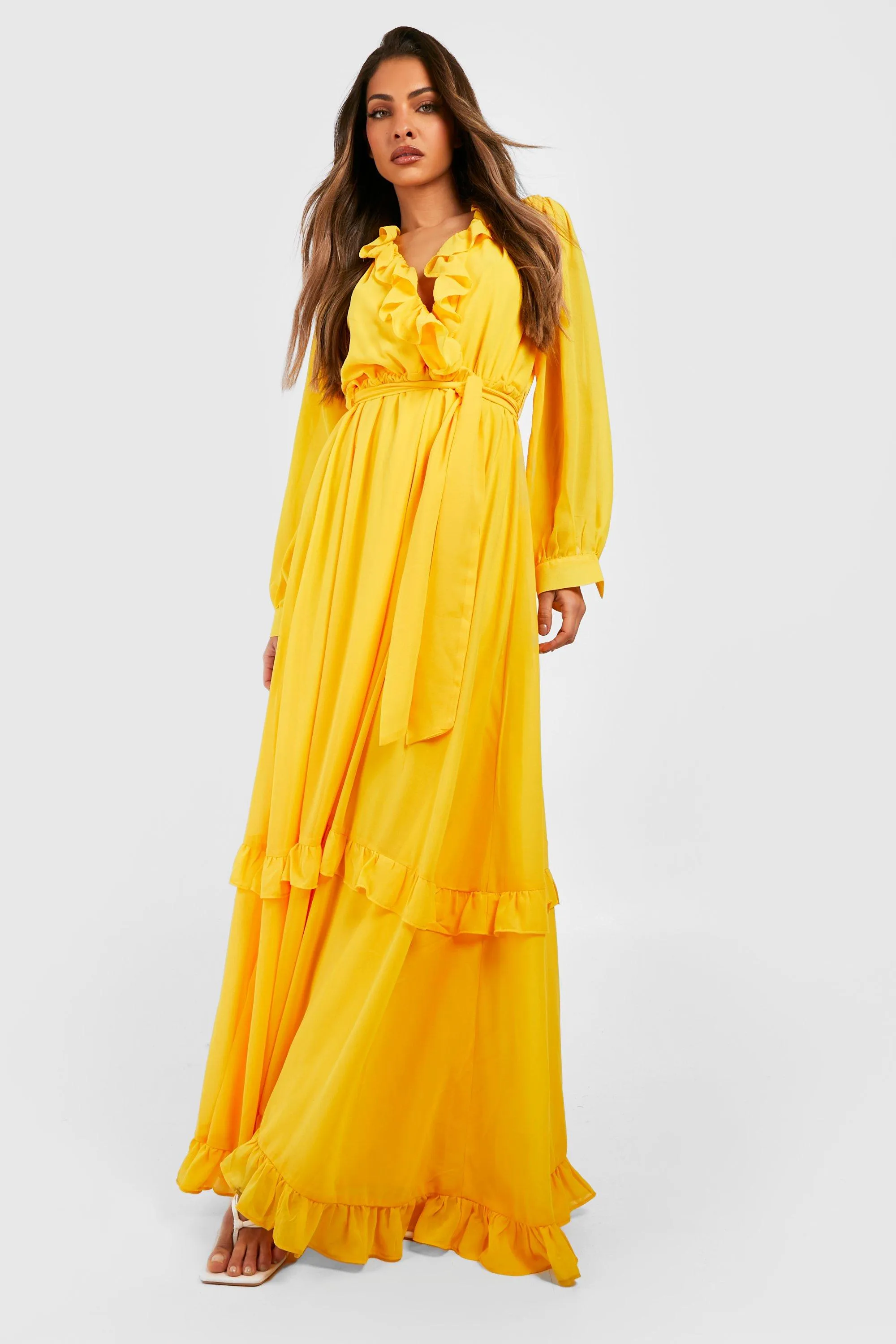 Robe longue à volants